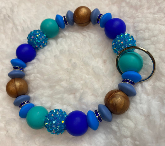 Ocean Breeze Wristlet